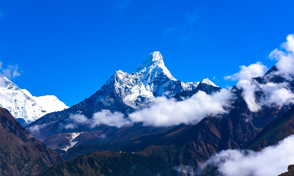 Why You Should Consider Adventure Travel For Your Next Trip | Mount Everest