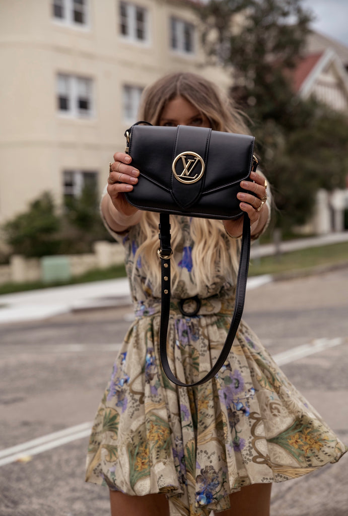 louis vuitton black bag