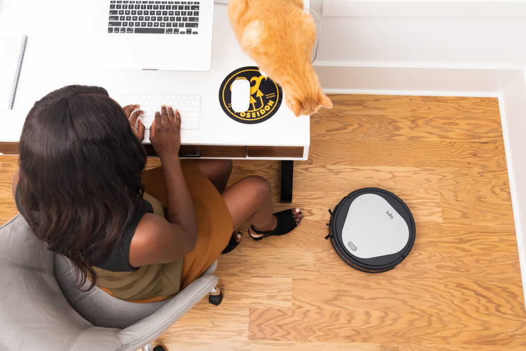 Trifo Robot Vacuum and Cat