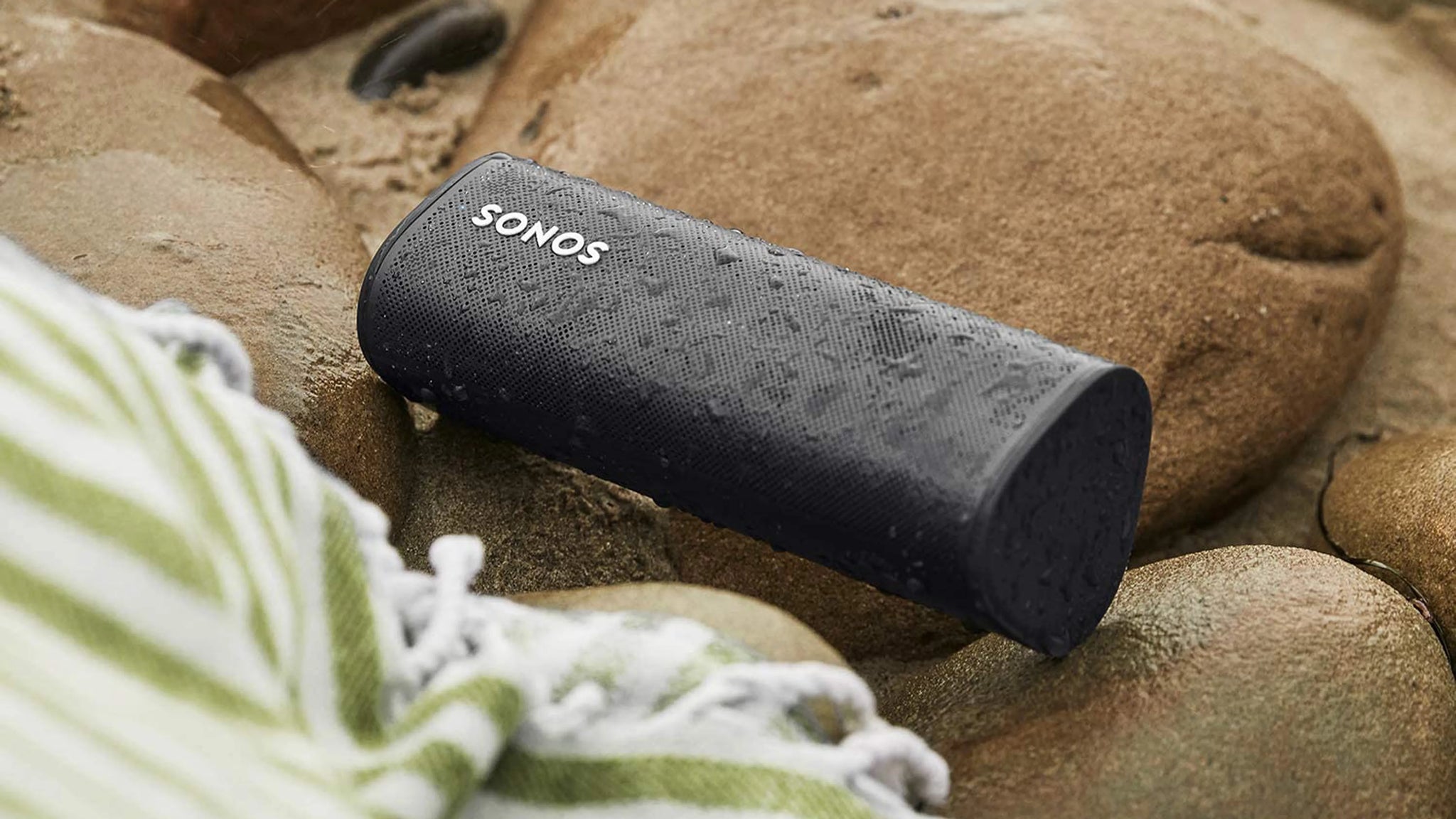 Sonos portable speaker holiday gift guide for him
