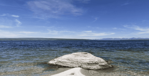 yellowstone lake