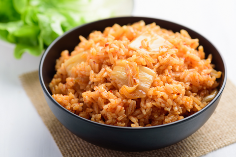 Kimchi Fried Rice (Kimchi Bokkeumbap, 김치 볶음밥)