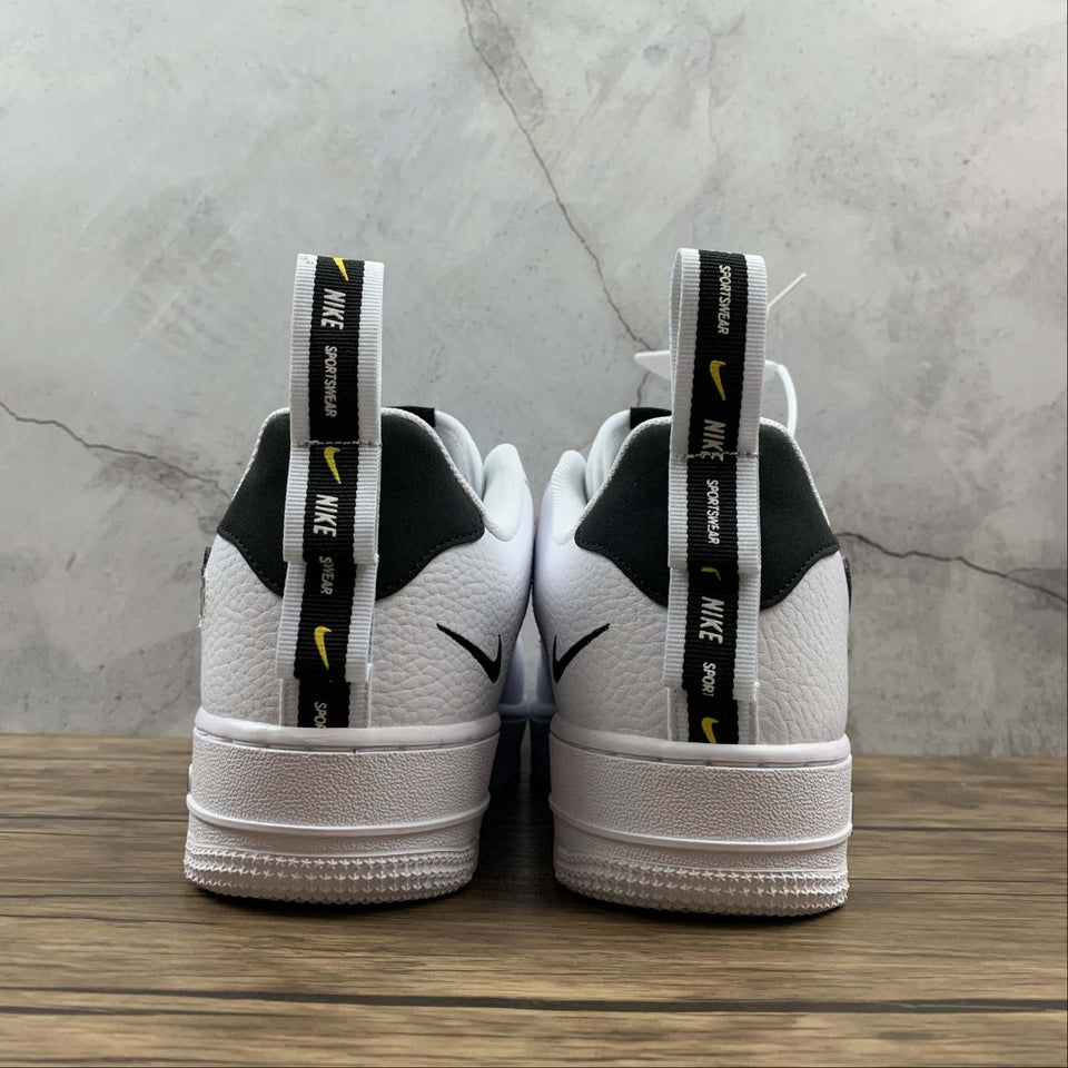 Nike Air Force 1 LV8 Utility Pack