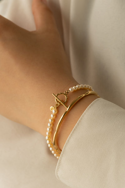 Akoya Pearl Bracelet & Ripple Bangle Bracelet Gold