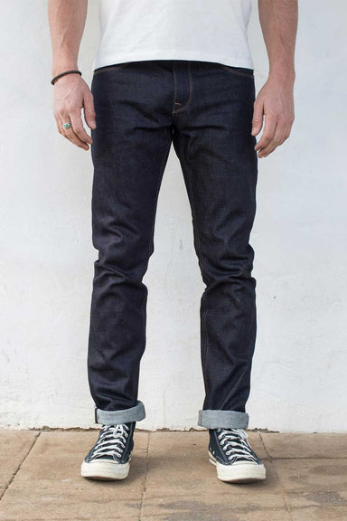 Avila Slim Taper 17 ounce Black Denim