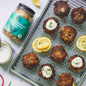 Crunchy Latkes and Cashew Sour Cream | Tout cru! Atelier de fermentation                                