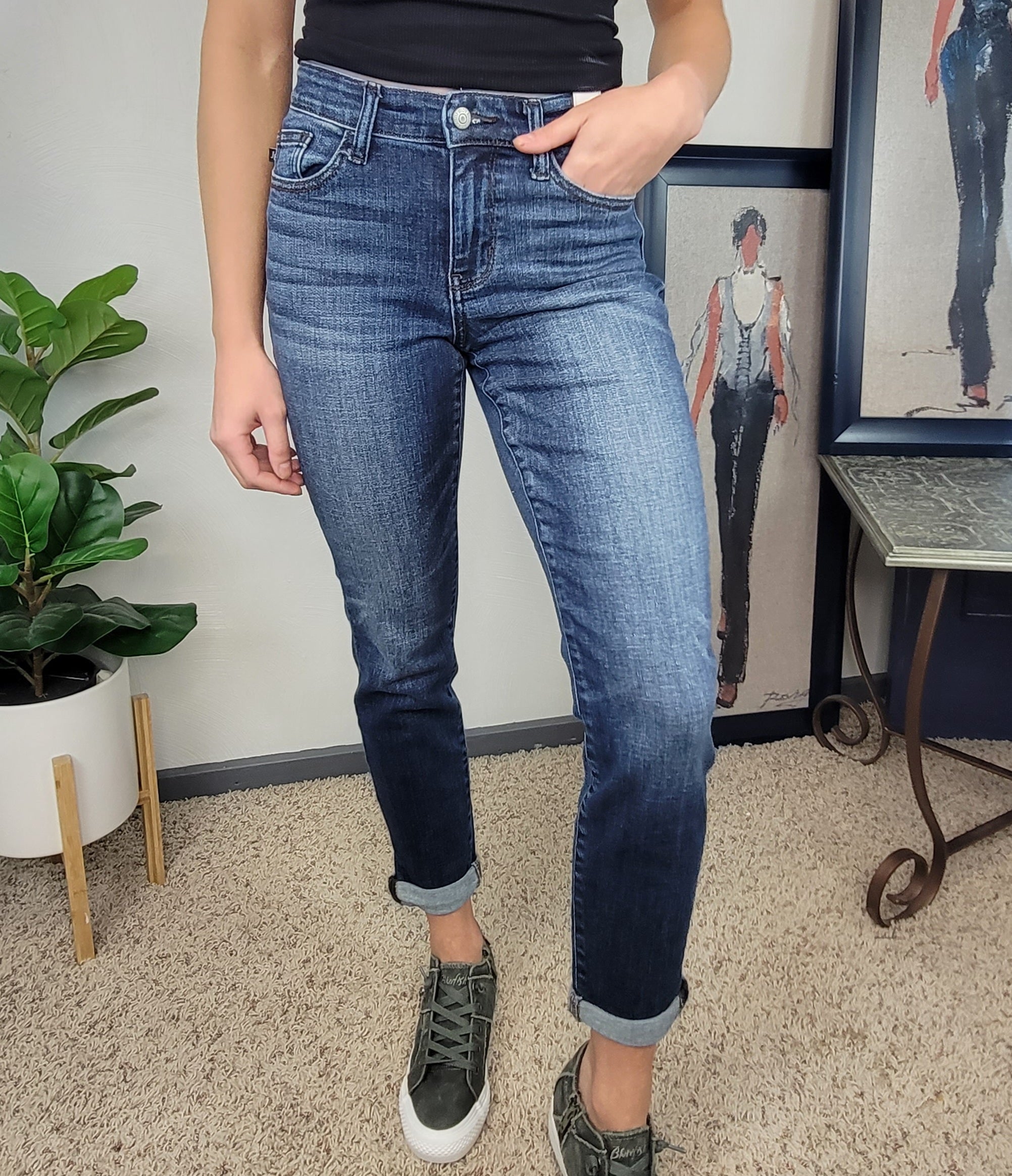 Chelsea Slim Straight Fit Jeans – Cosmos + Clover Boutique