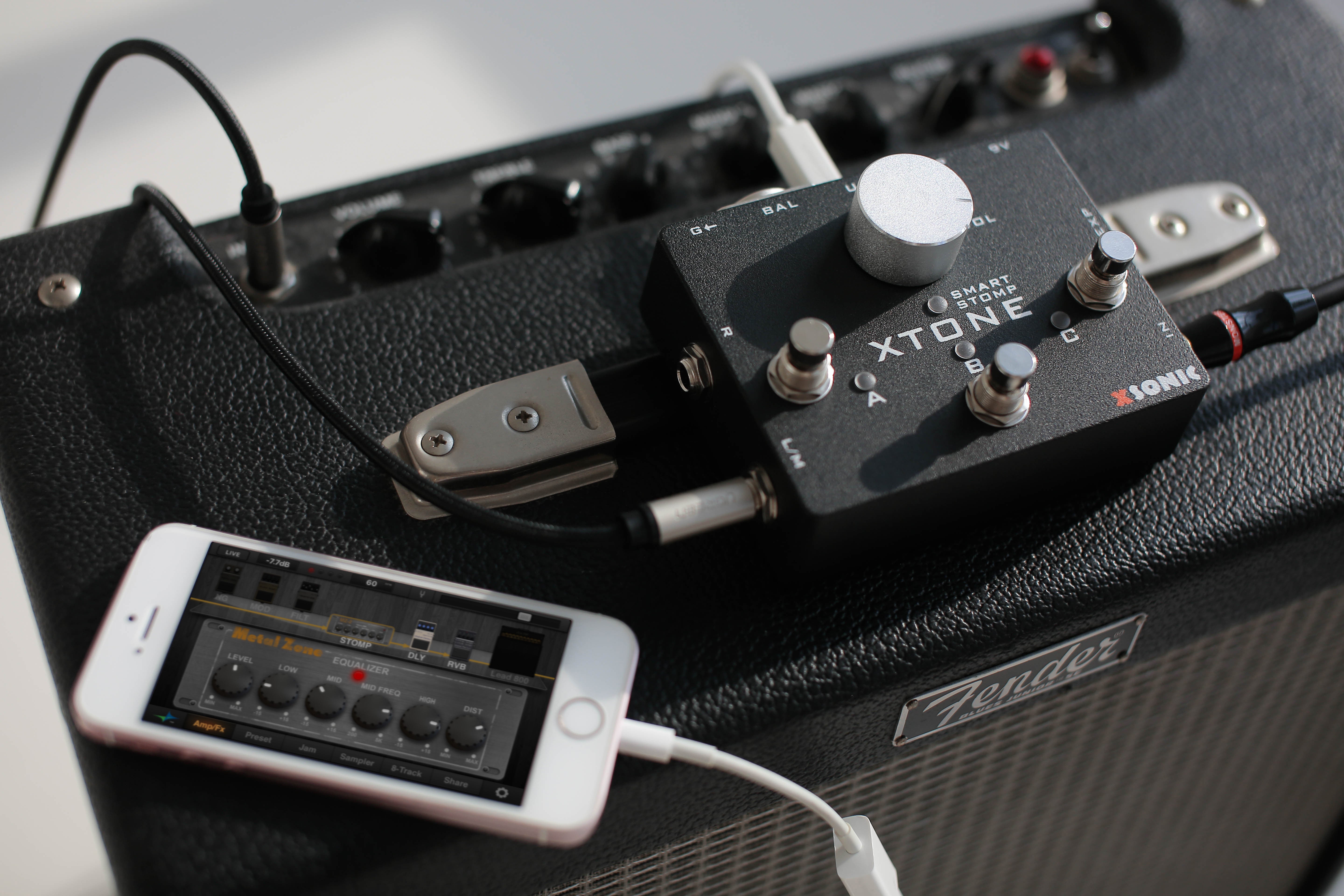 XTONE Guitar Smart Audio Interface | XSONIC