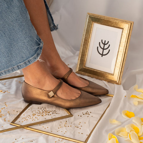 Merceditas o zapatos Mary Jane doradas metalizadas