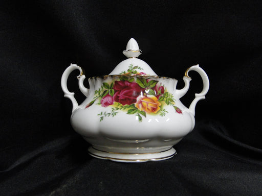 Royal Albert Old Country Roses: Plastic Carafe & Lid, Insulated, Box —  Dishes Encore