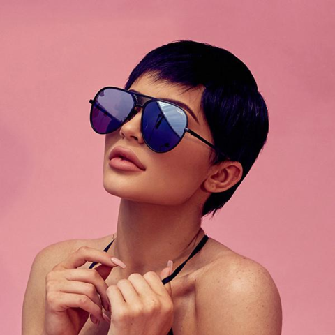 https://www.lusso.co.nz/collections/jewellery/products/quay-sunglasses-iconic-black