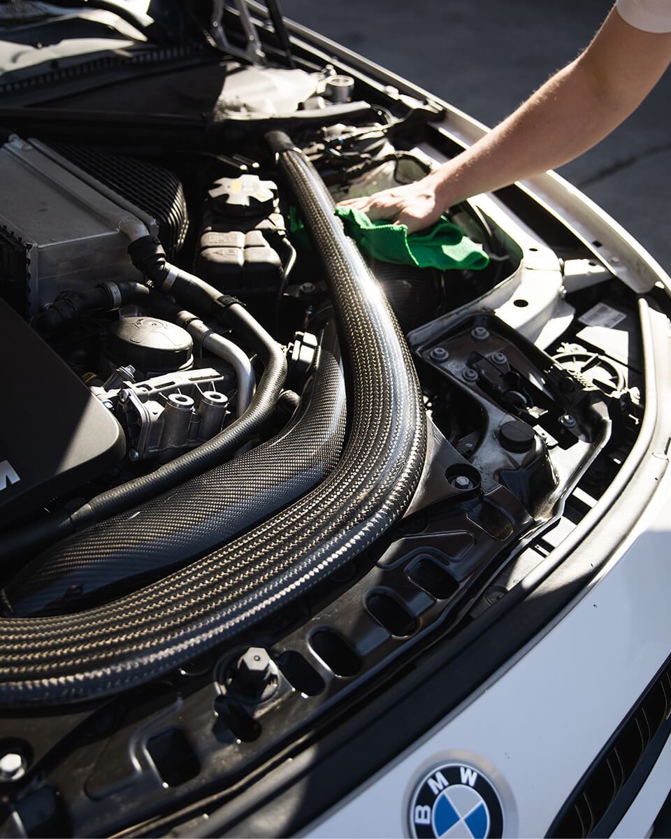 The Importance of Keeping Car Battery Connections Clean