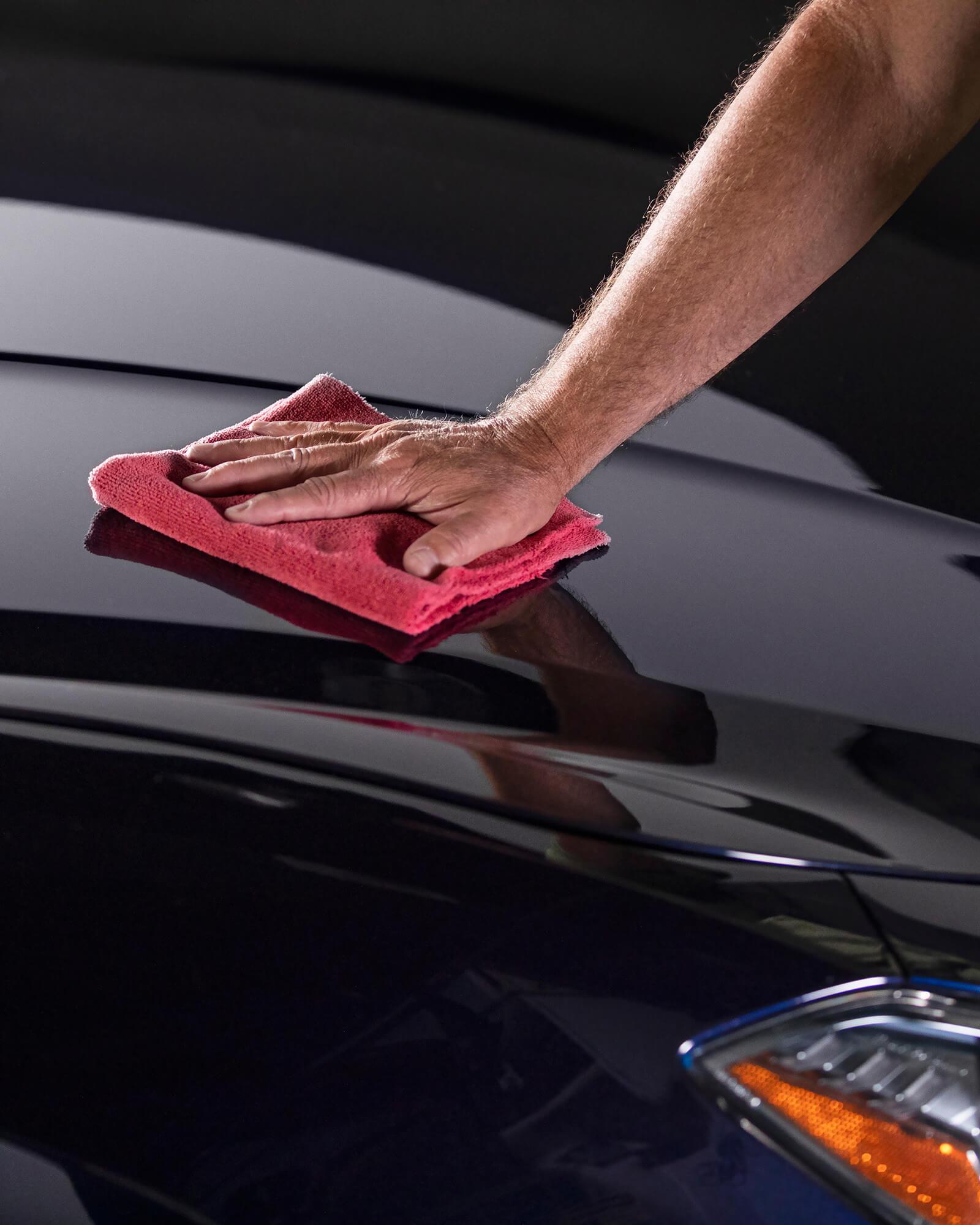 Choosing the right towel for the job - Professional Carwashing