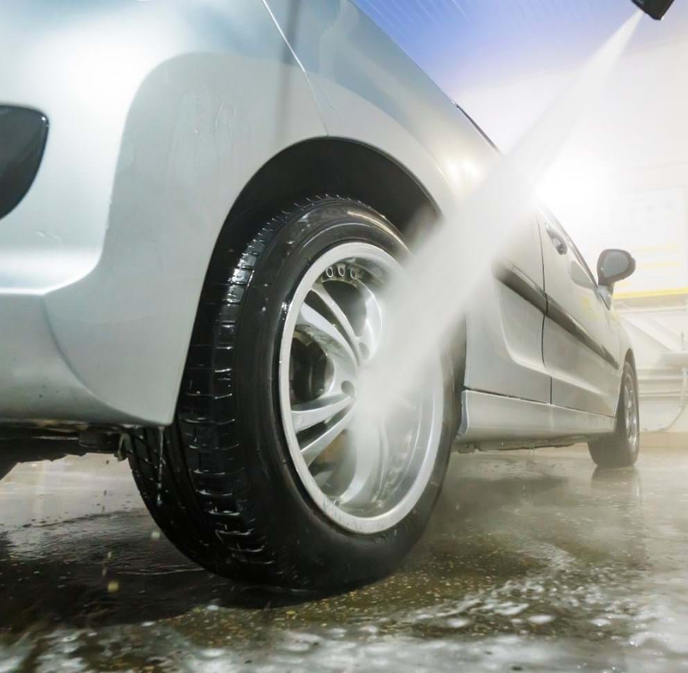 Sweating the Details: 6 steps to deep-clean your car's carpet