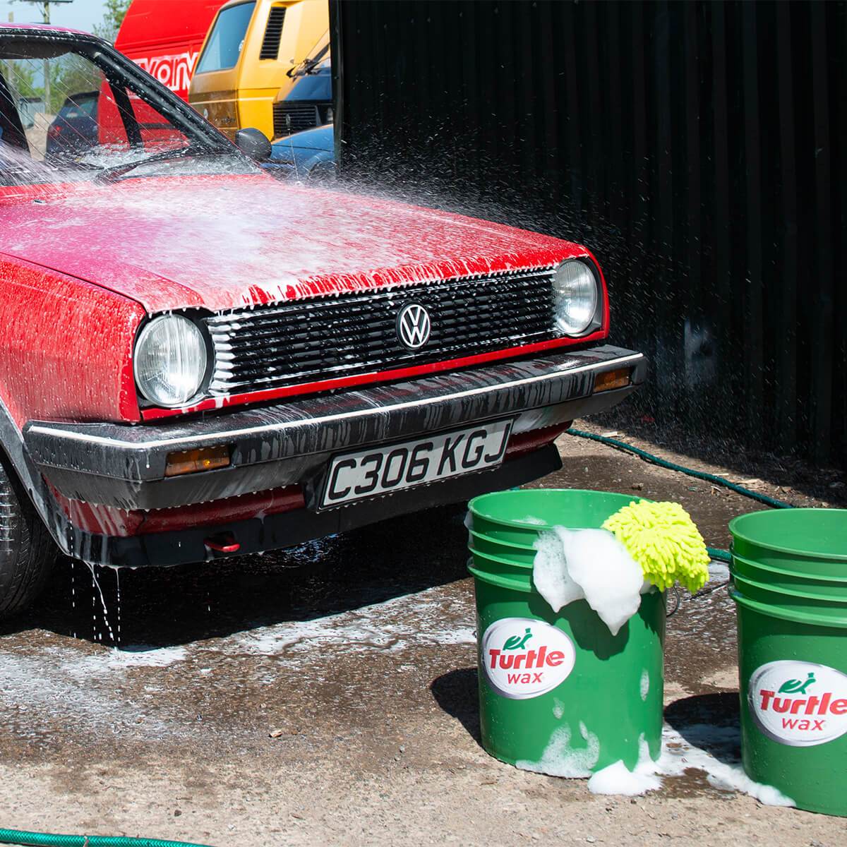 How Many Buckets Do You Need To Wash a Car?