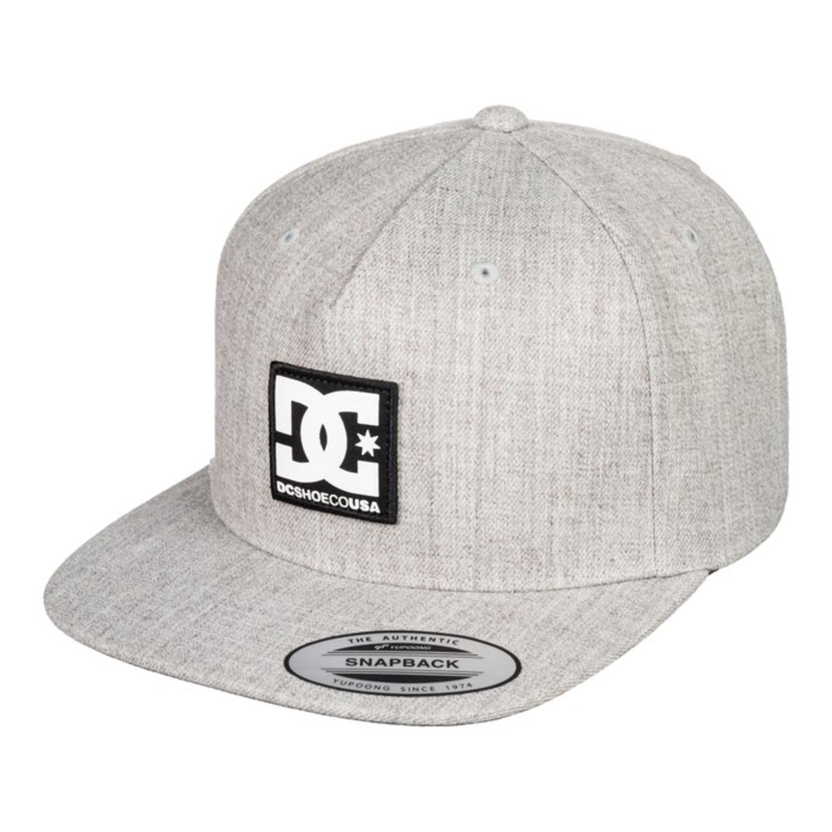 Белые бейсболки мужские dc shoes. Бейсболка DC Shoes snapdripp. Кепка DC Shoes с прямым козырьком. Бейсболка DC Shoes Snapback. Мужская бейсболка snapdripp.