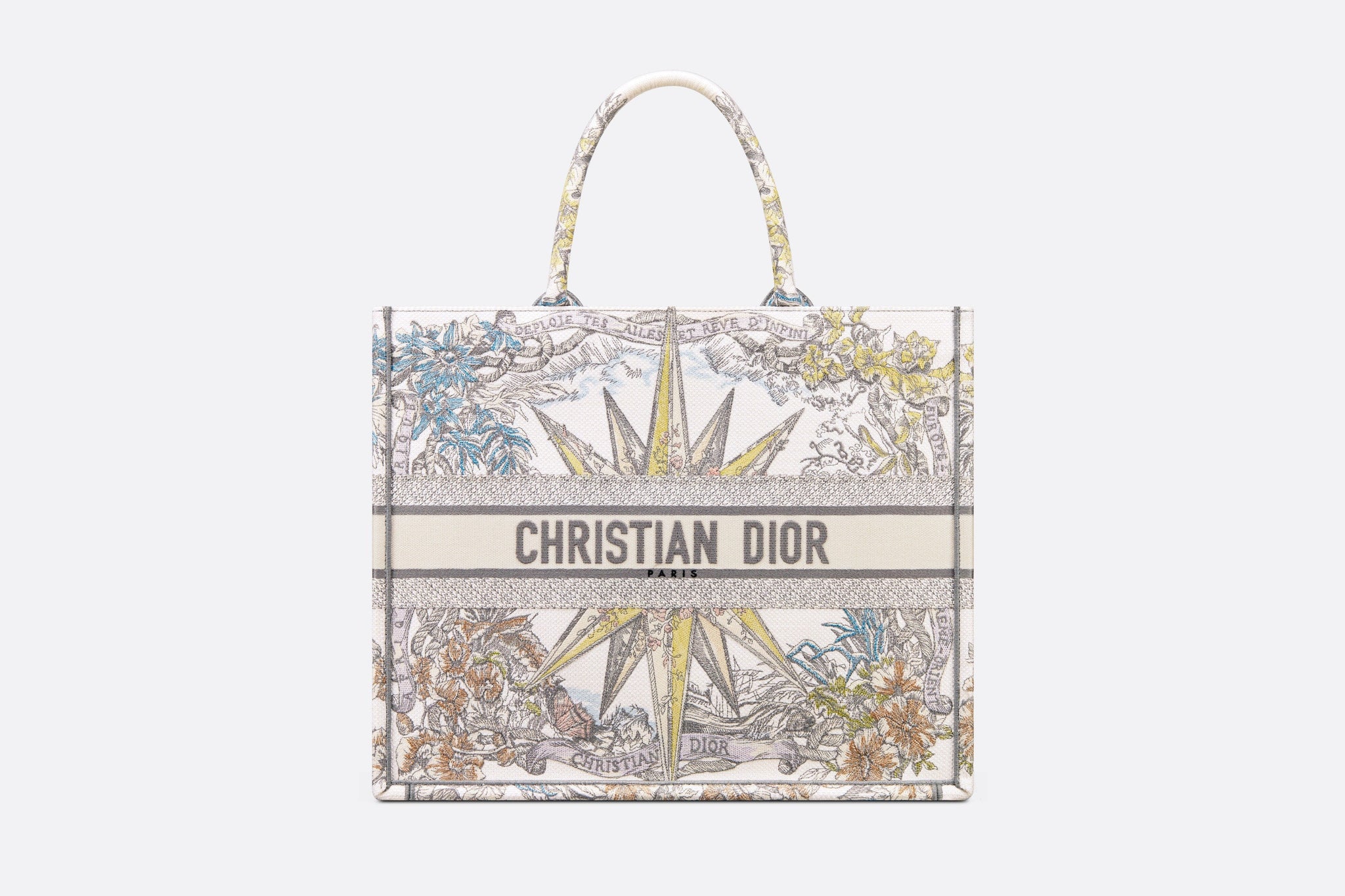 4996 Runway Dior Bags Photos and Premium High Res Pictures  Getty Images