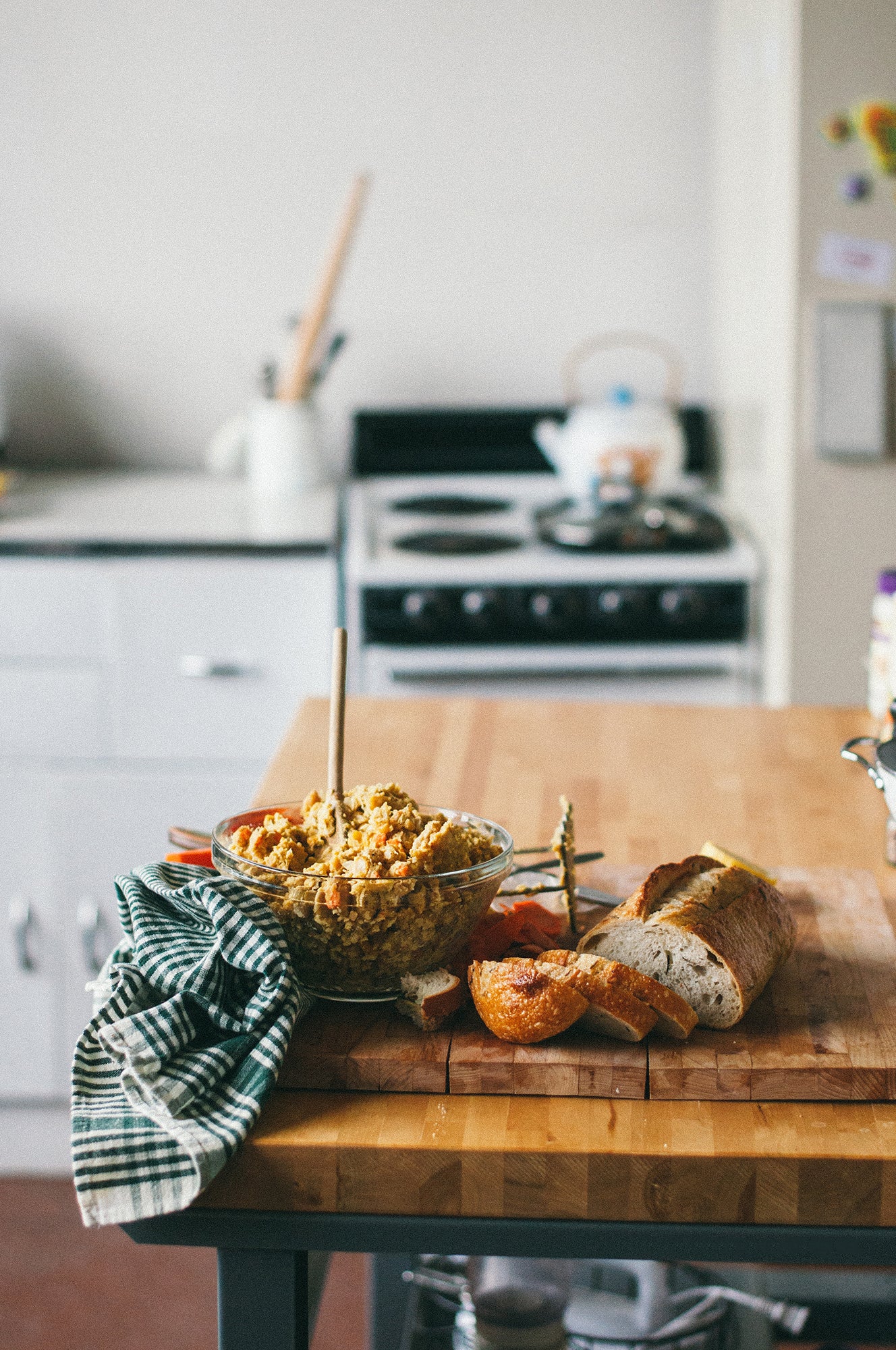 vegan chickpea salad sandwich