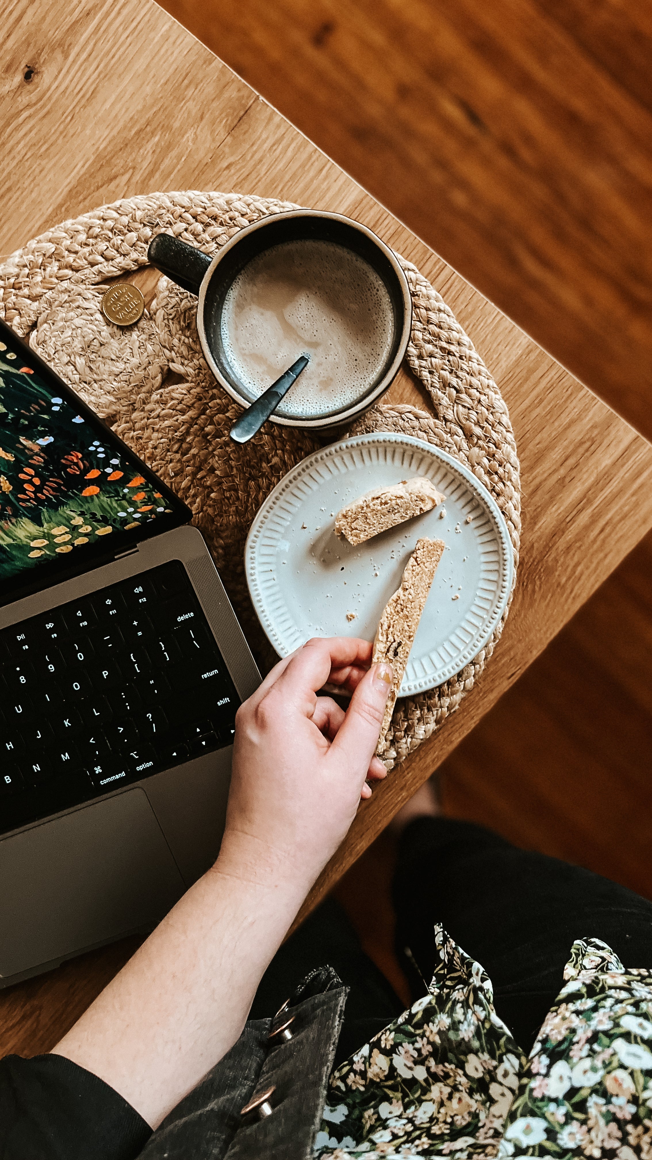 vegan pistachio rosewater biscotti