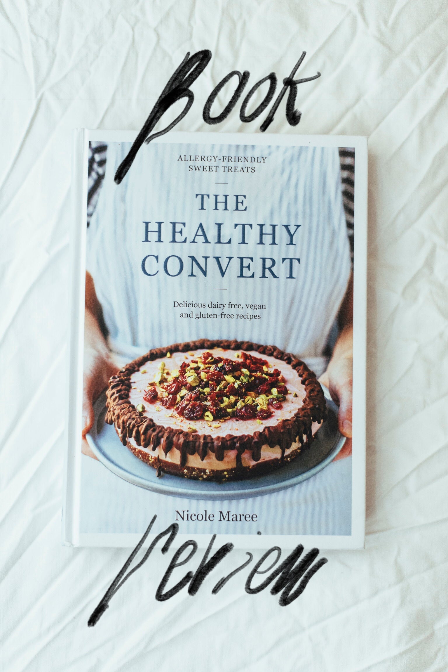 the healthy convert book review (and chocolate caramel slice recipe!) all vegan! :)