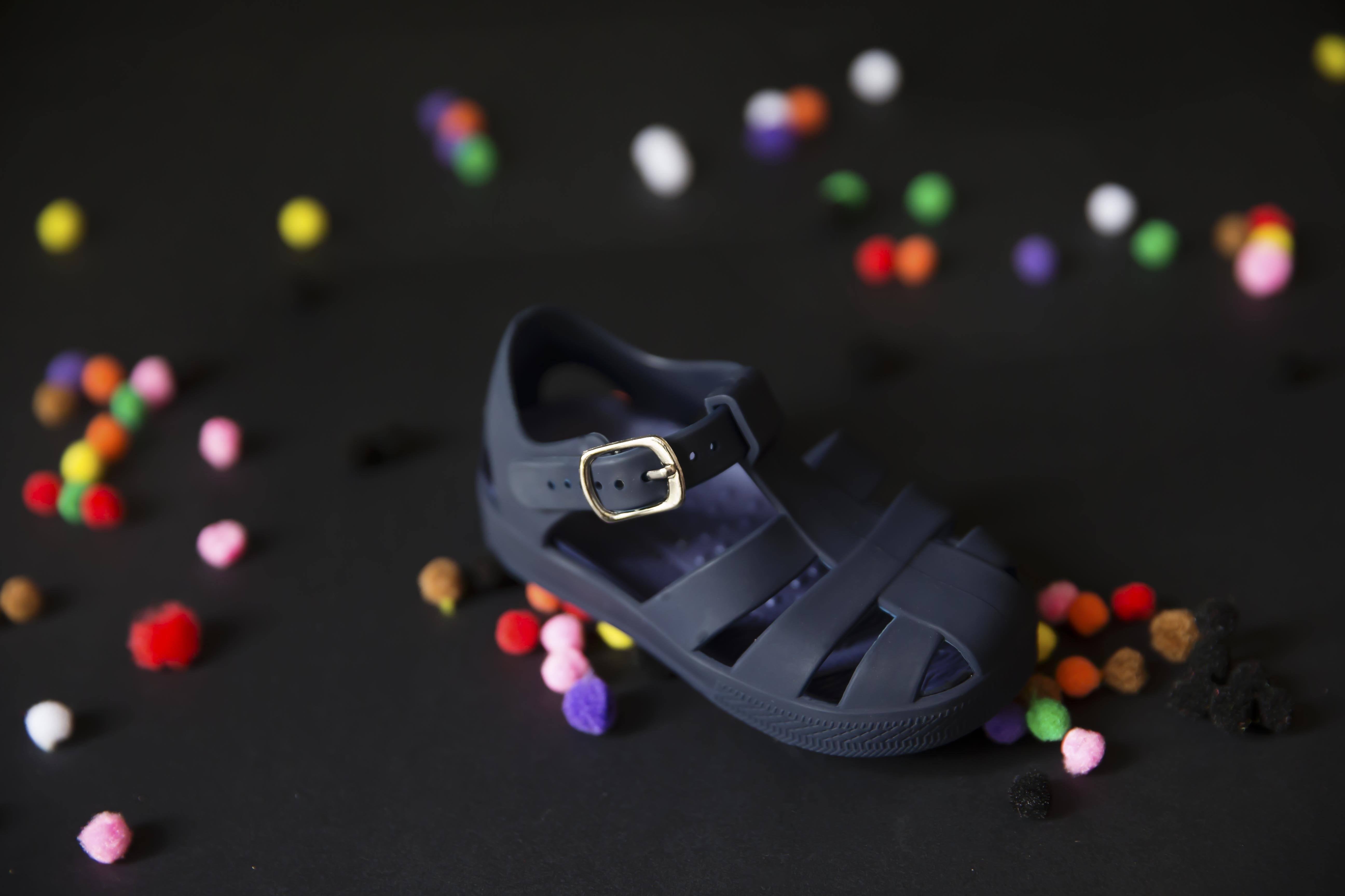 navy blue jelly sandals