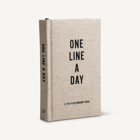 Canvas One Line a Day | Chronicle Books