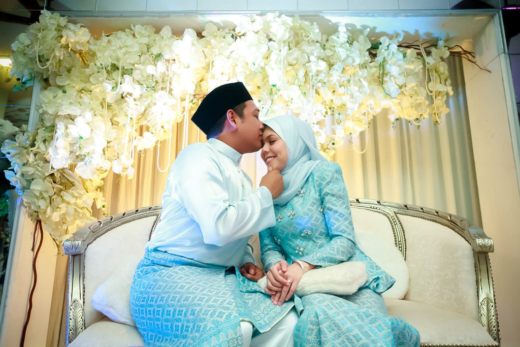 Baju Pengantin Moden Baju Pengantin Songket By Melinda Looi Ivory Bridal