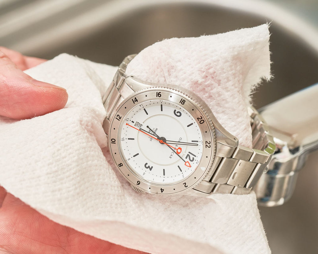 HOW TO: Clean Your Bezel