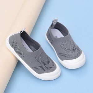 mesh comfort sport sneaker baby