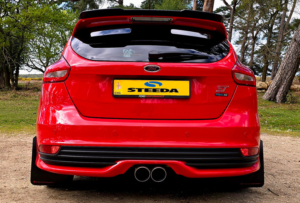 Focus ST mk3 with CP-E catback εγκατασταθεί