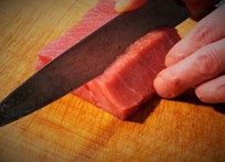 How to cut Tuna?