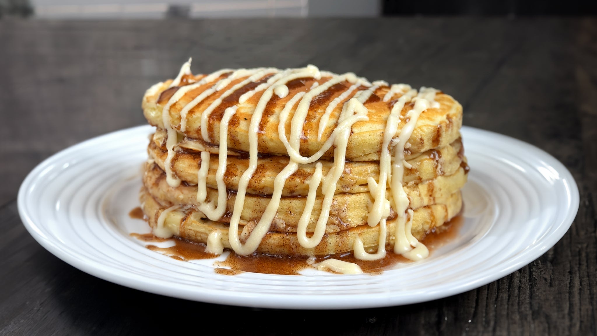 Healthy Cinnamon Roll Protein Pancakes