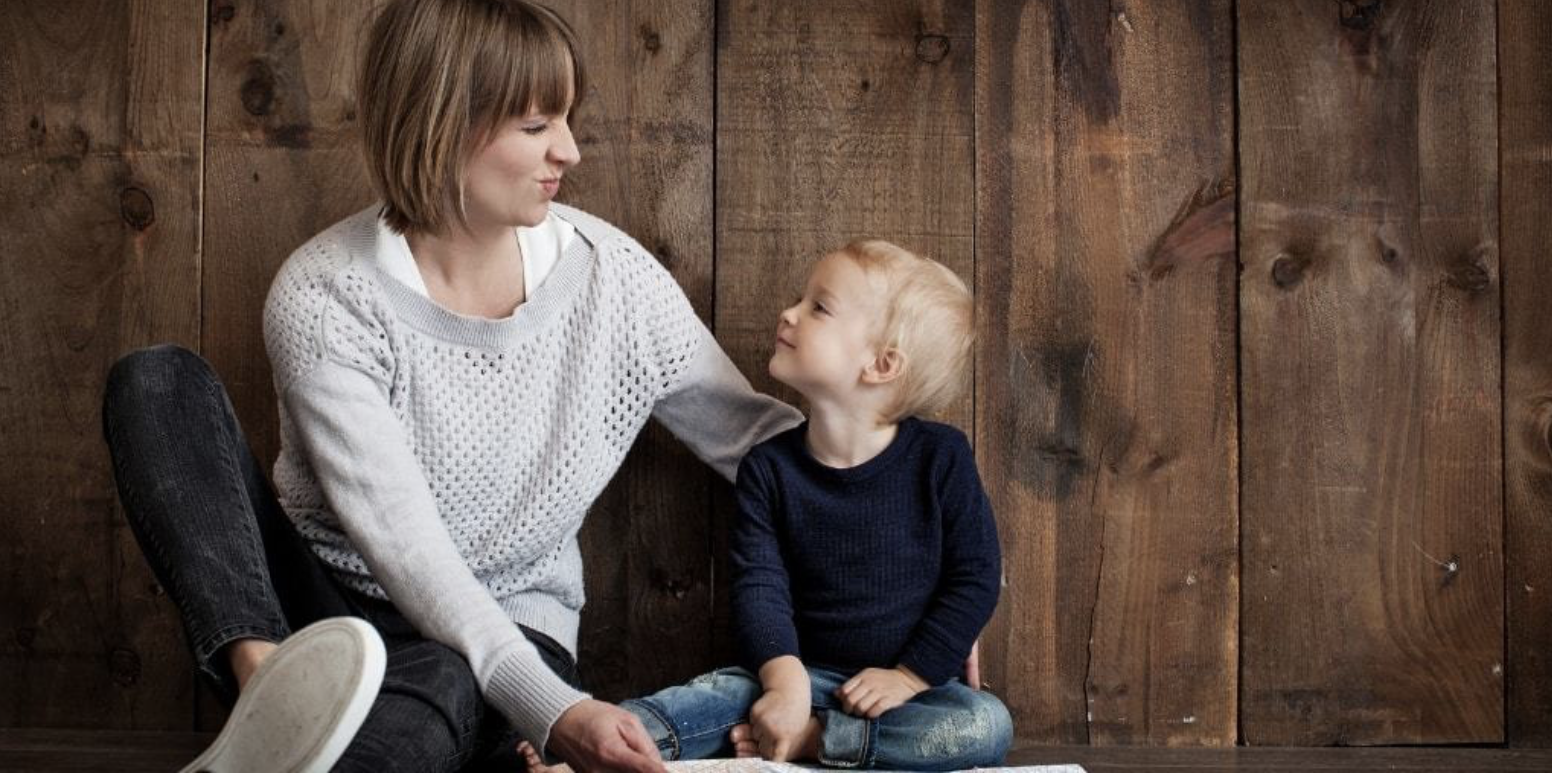 Top Ten Tips For Hiring A New Babysitter - Peachymama