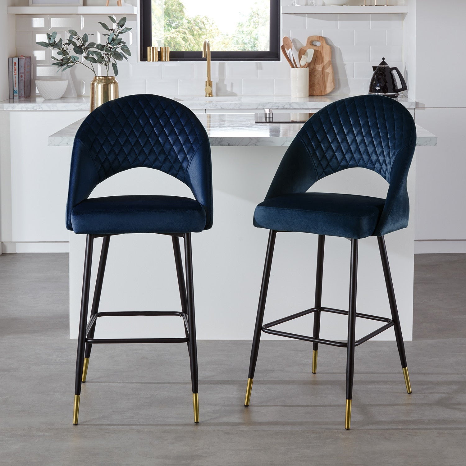 Silvester bar stool - natural - Laura James