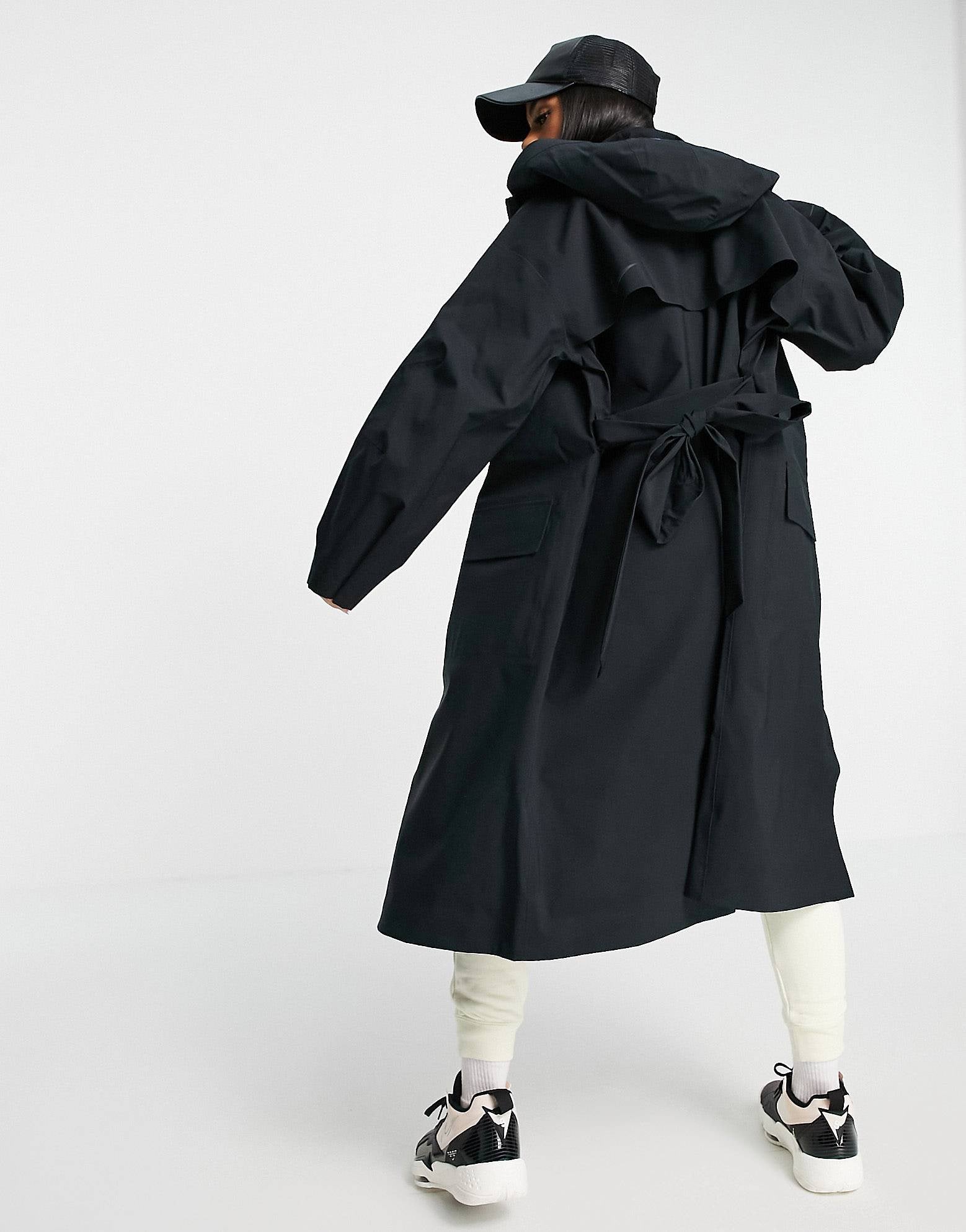 nike woven trench coat in black