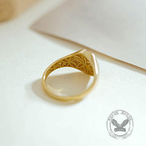 8-Pointed Star Inlaid Moissanite 18k Gold Ring Nav Image 3