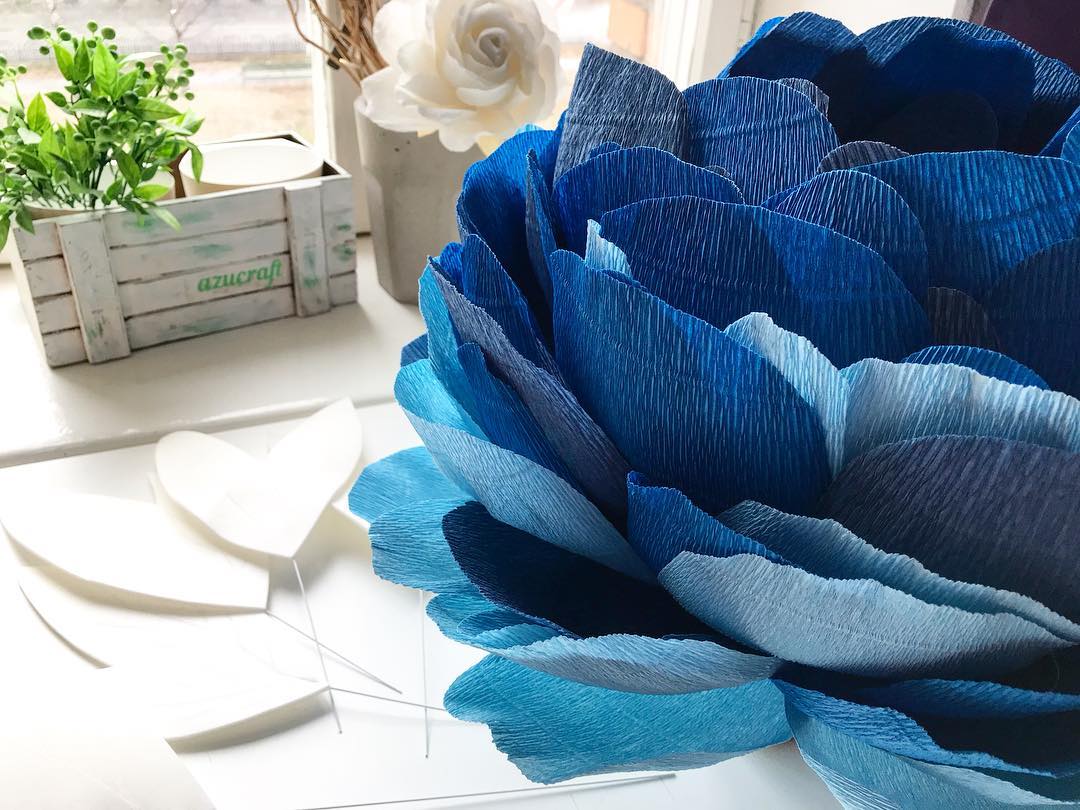 Large Paper Flowers for the Photo Zone. Giant Flowers for Wedding Decoration.  Baby Room Decor. Wedding Decor. Interior Rose. 