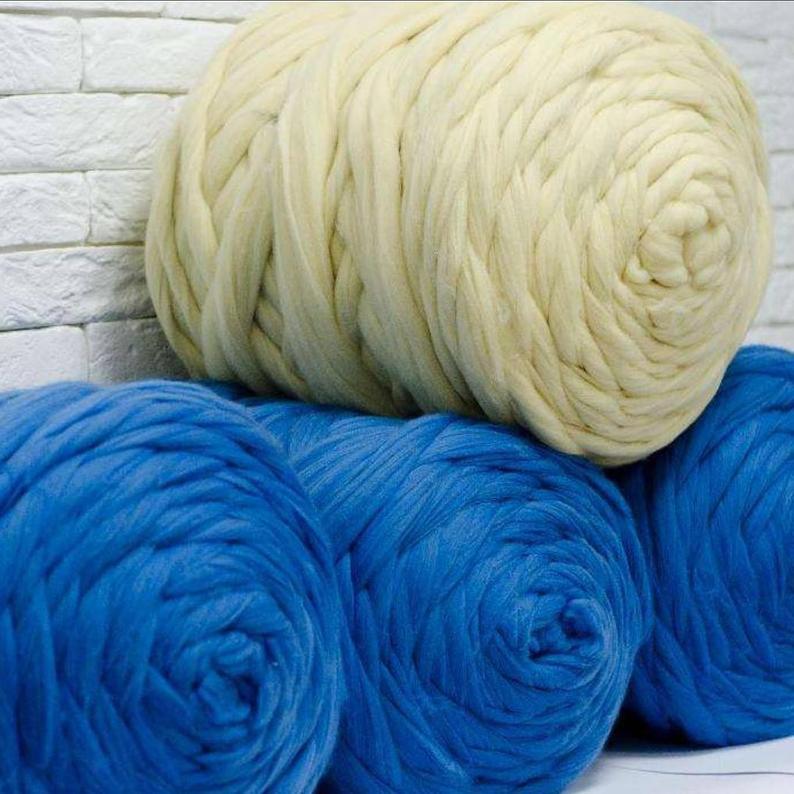 Chunky yarn, giant yarn, merino wool, super bulky, arm kntting