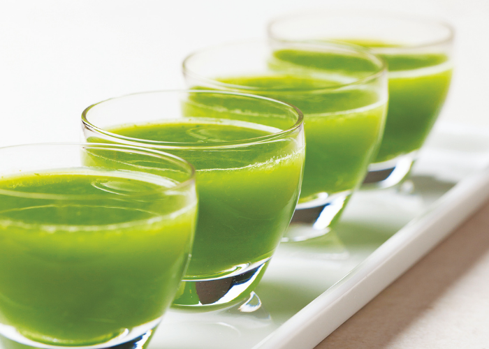 5 glasses of green juice