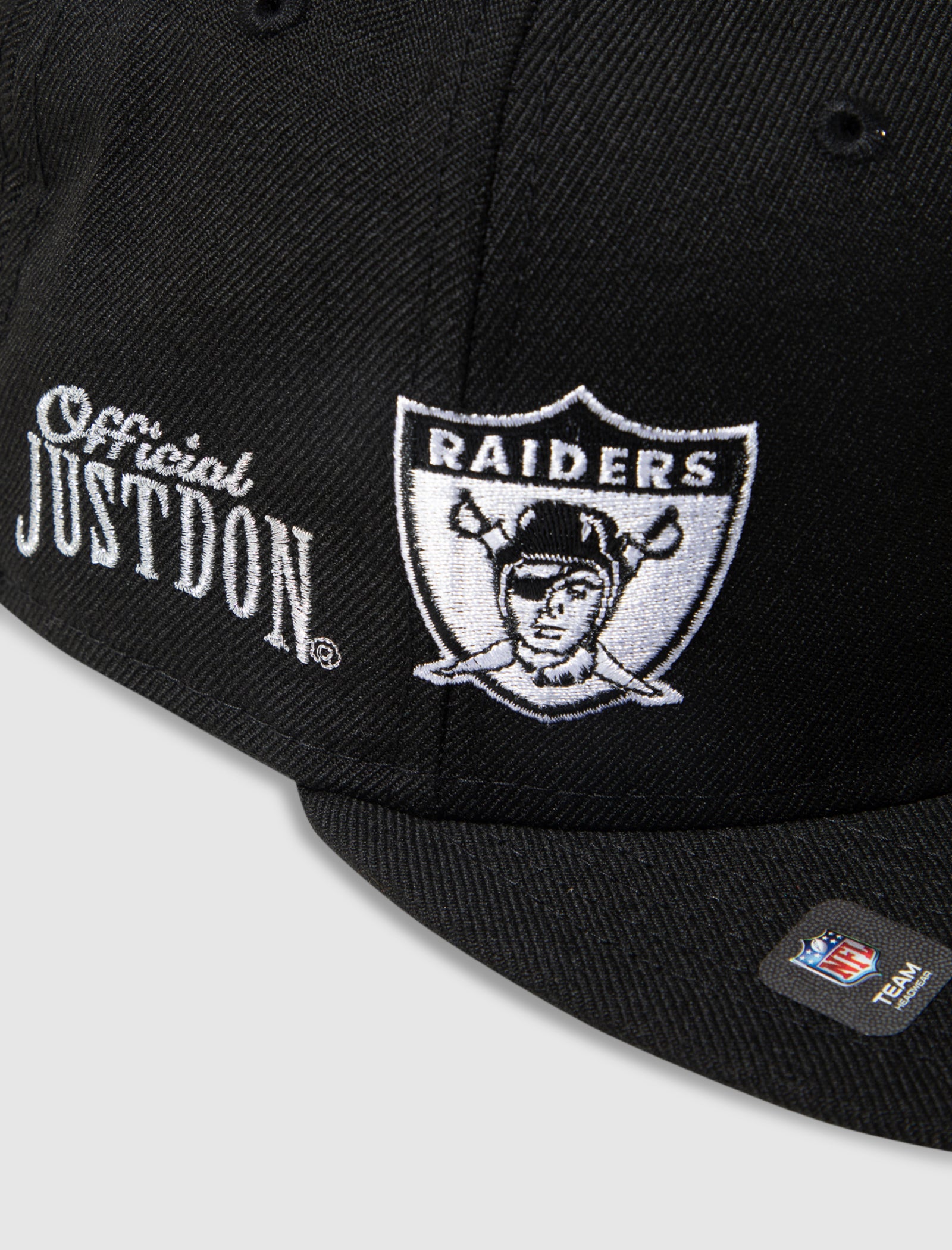 New Era NFL Black on Black Oakland Raiders 59Fifty 8