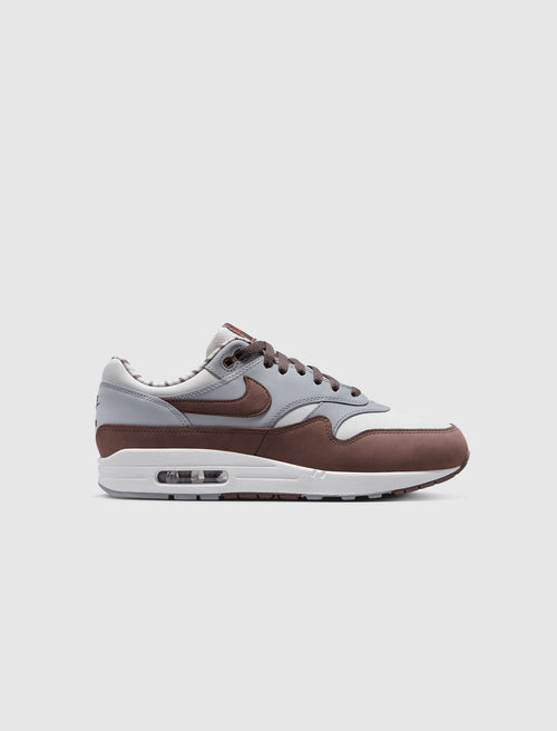 INSTAGRAM SUBSCRIBER GIVEAWAY! I'm giving away a pair of AIR MAX 1 Ugly  Duckling - Pecan.” These colors will fit perfectly with your…