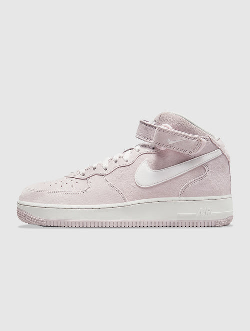 WOMEN'S AIR FORCE 1 '07 SE 