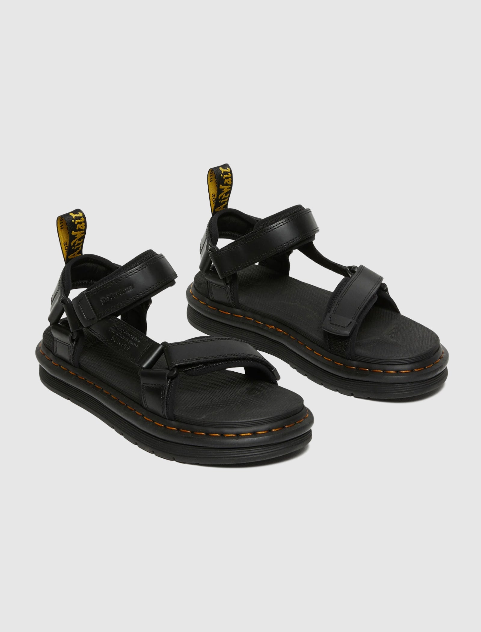 Dr.martens × suicoke DEPA sandal | www.jarussi.com.br