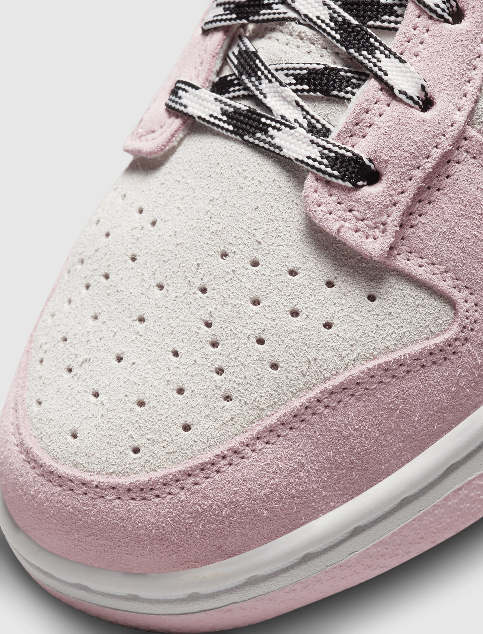 WOMEN'S DUNK LOW LX 