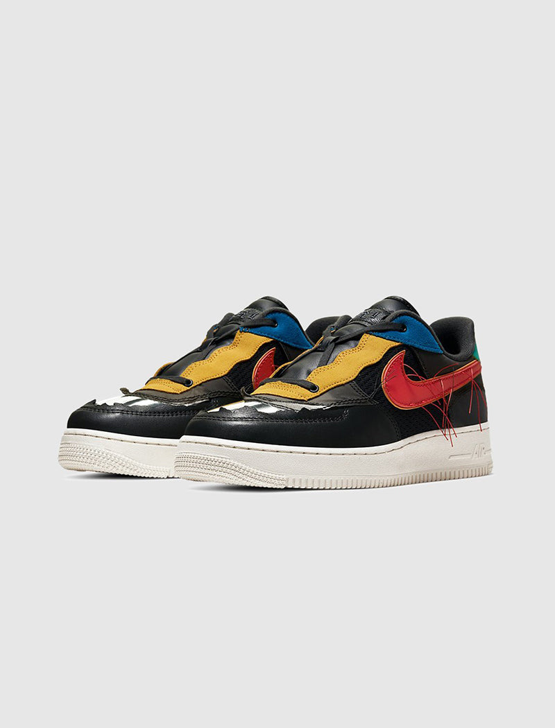 NIKE: AIR FORCE 1 LOW \