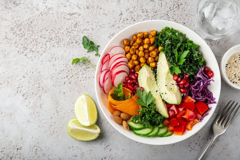 bowl-gemüse-avocado-kichererbsen-hornoelle-Balanace-essen