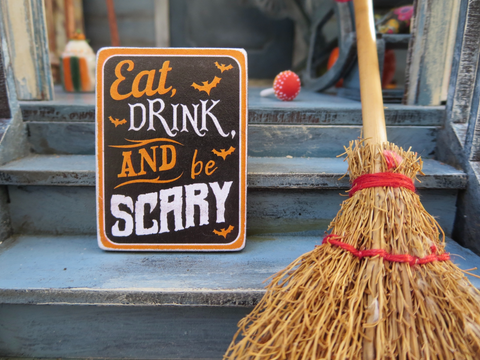 Eat drink and be scary photo by Bee Felten