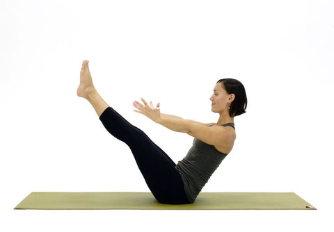 Yoga, um Bauchfett zu verlieren