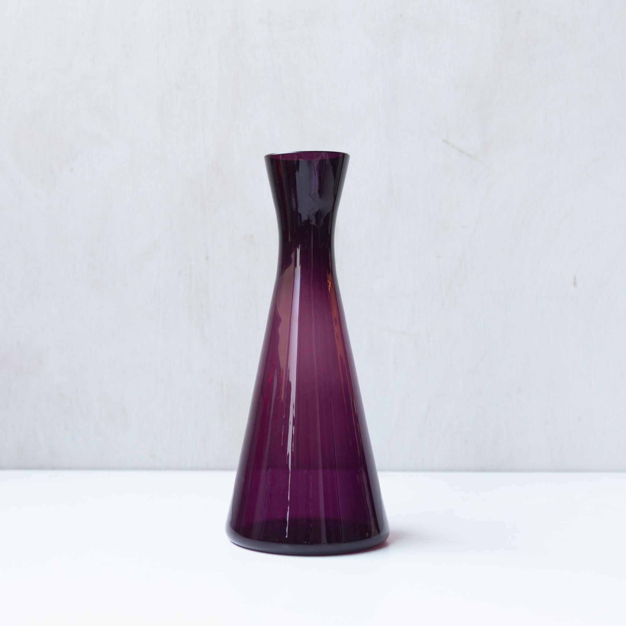 Kaj Franck-Nuutajarvi】Purple Glass Vase – LIFFT