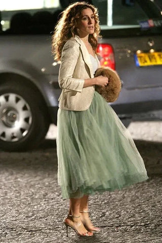 Carrie bradshaw con el famoso outfit del tutú de tul